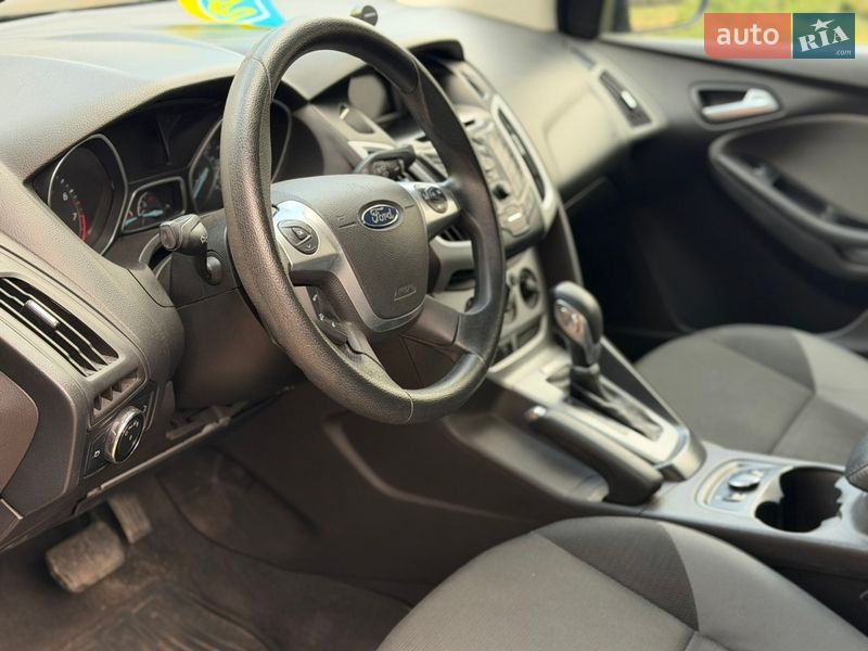 Седан Ford Focus 2014 в Дніпрі