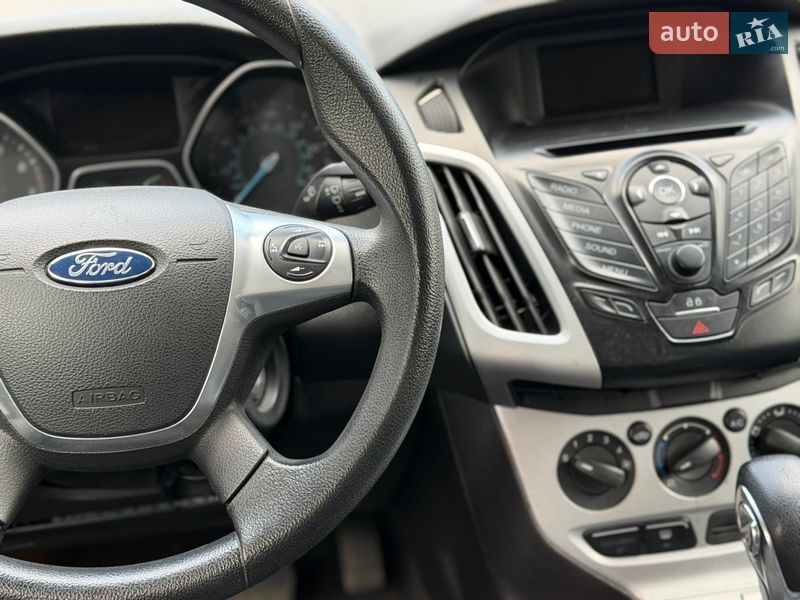 Седан Ford Focus 2014 в Дніпрі