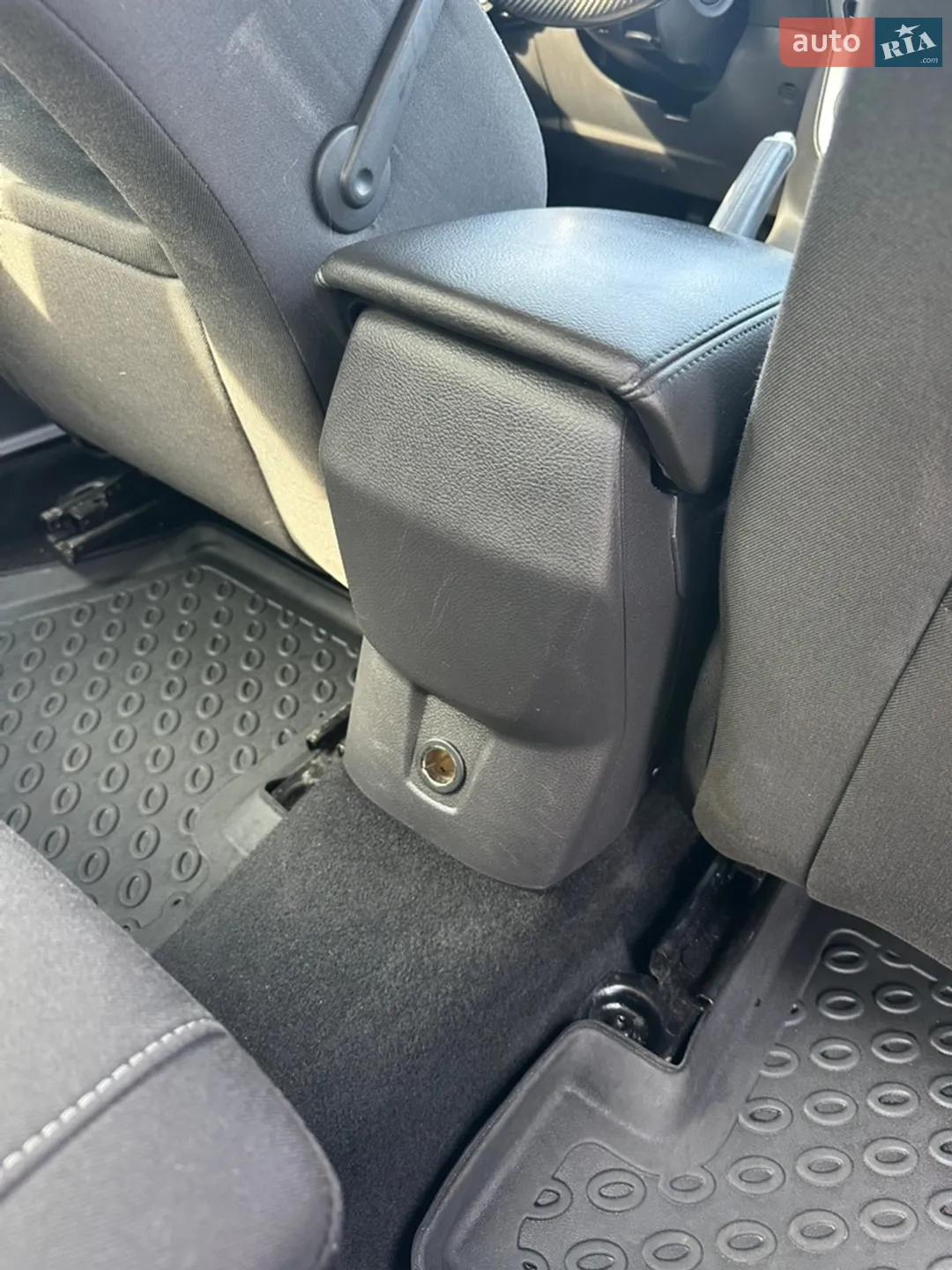 2012 Ford Focus - мініатюра 16