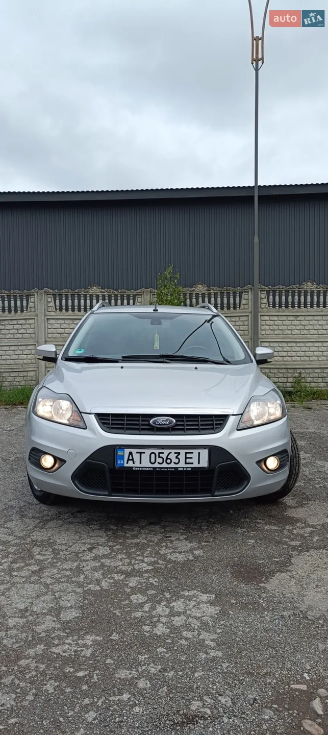 2010 Ford Focus - мініатюра 14
