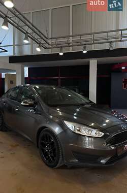 Седан Ford Focus 2016 в Запорожье