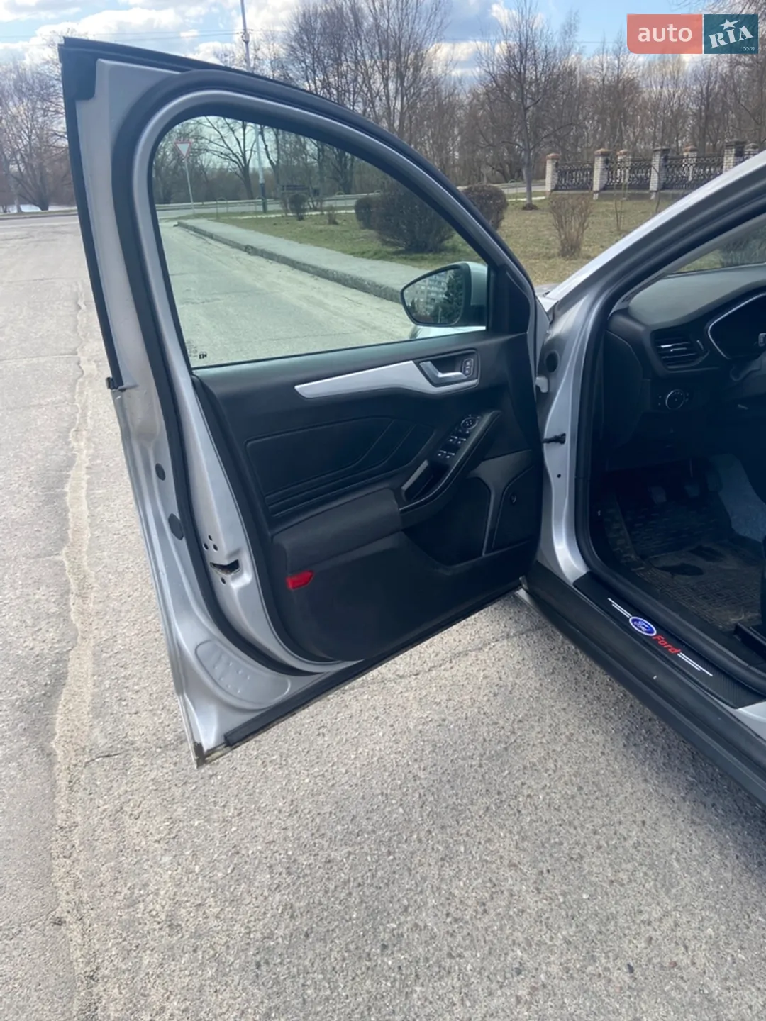 2019 Ford Focus - мініатюра 14