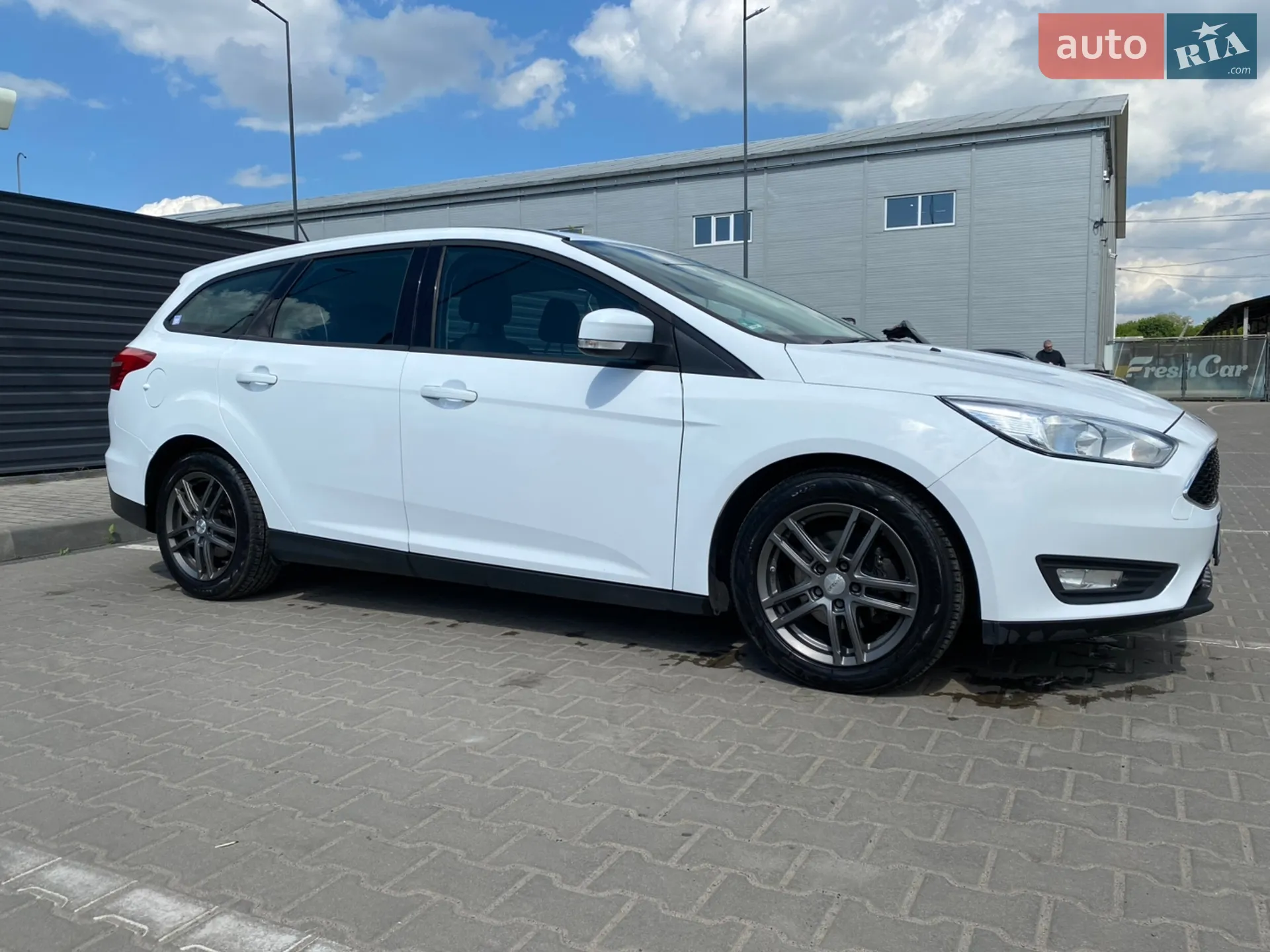 2017 Ford Focus - мініатюра 3