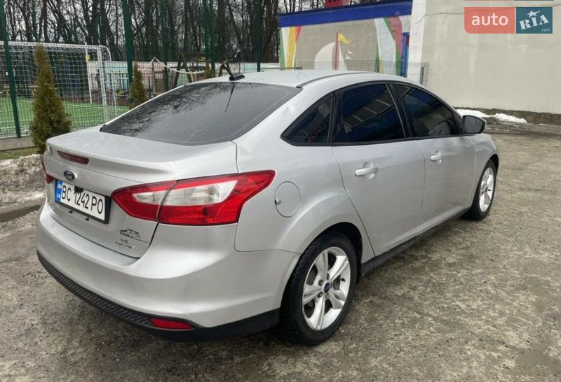 Седан Ford Focus 2014 в Киеве