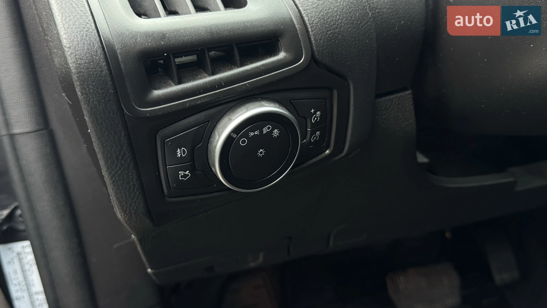 2015 Ford Focus - мініатюра 8