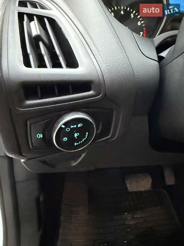 Универсал Ford Focus 2017 в Киеве