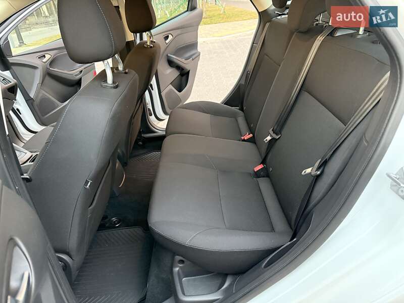 Универсал Ford Focus 2017 в Киеве