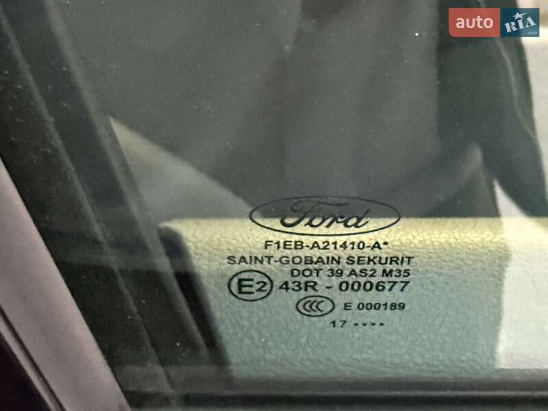 Универсал Ford Focus 2017 в Киеве