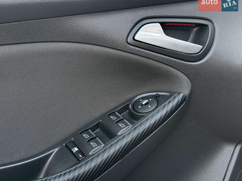 Хетчбек Ford Focus 2014 в Стрию