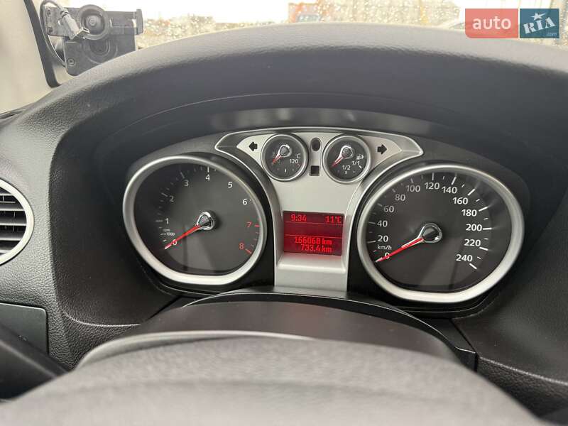 Универсал Ford Focus 2010 в Луцке фото 35 Универсал Ford Focus 2010 в Луцке