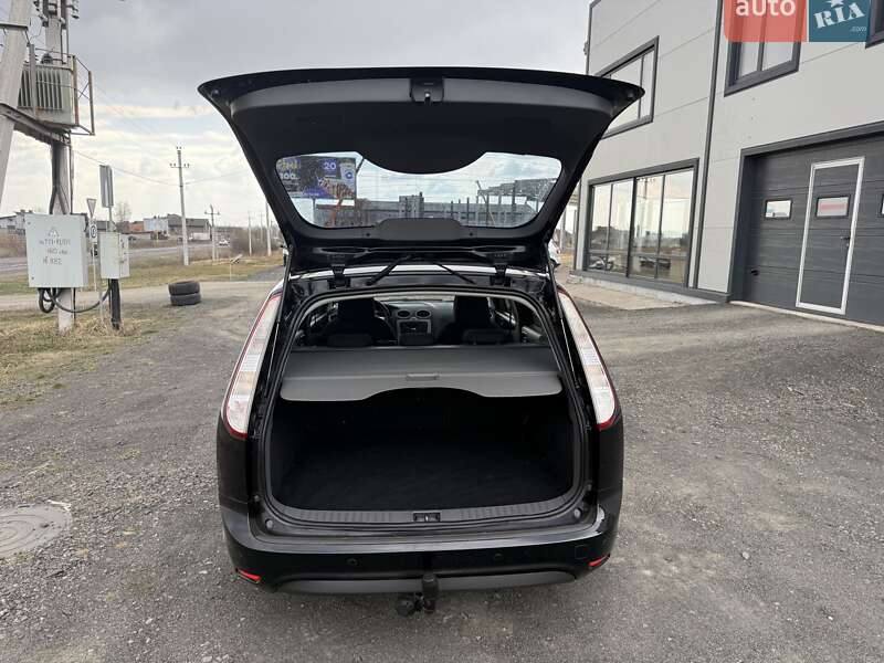 Универсал Ford Focus 2010 в Луцке фото 39 Универсал Ford Focus 2010 в Луцке