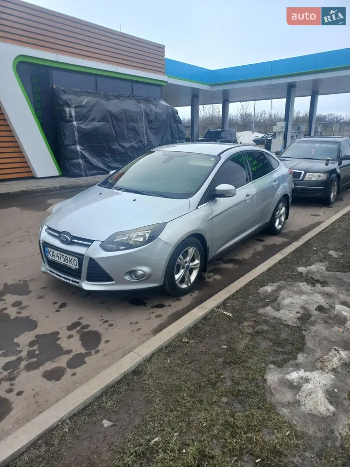 2012 Ford Focus - мініатюра 10