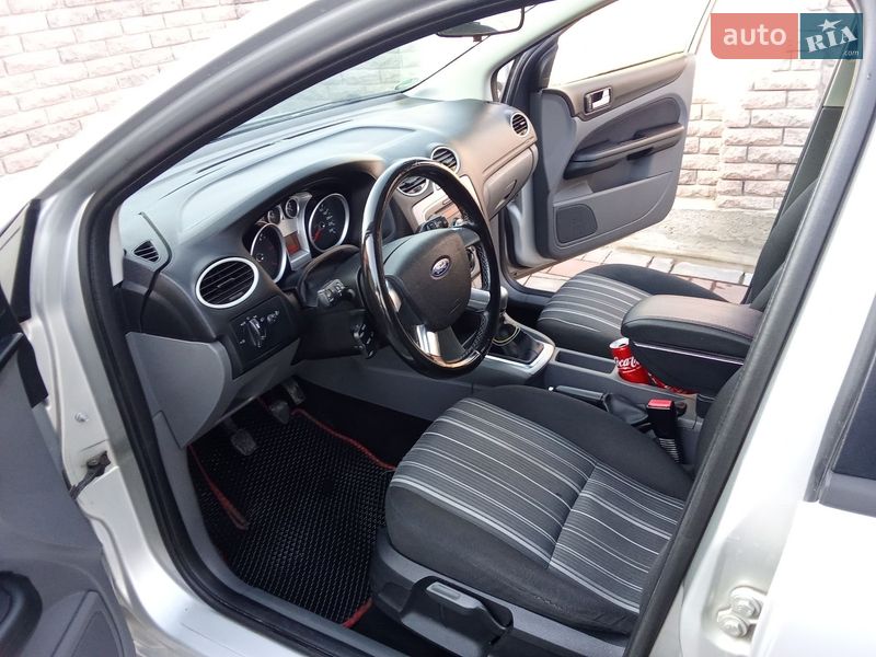 Універсал Ford Focus 2010 в Рівному