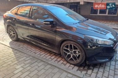 Седан Ford Focus 2015 в Черновцах