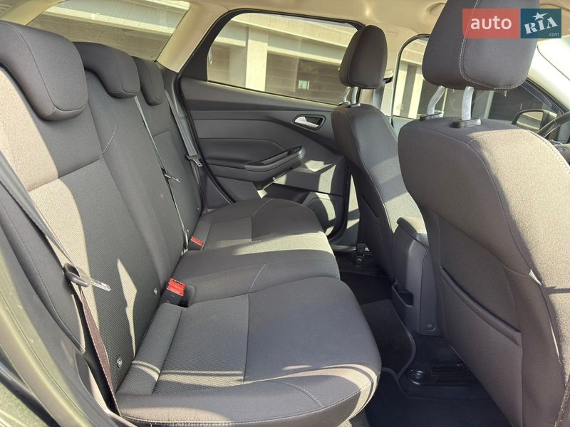 Универсал Ford Focus 2017 в Киеве фото 16 Универсал Ford Focus 2017 в Киеве