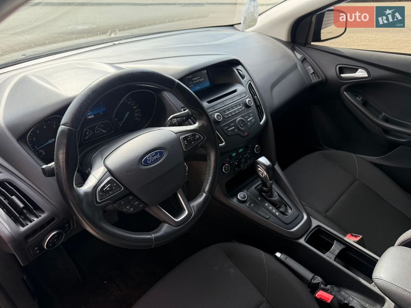 Универсал Ford Focus 2017 в Киеве фото 23 Универсал Ford Focus 2017 в Киеве