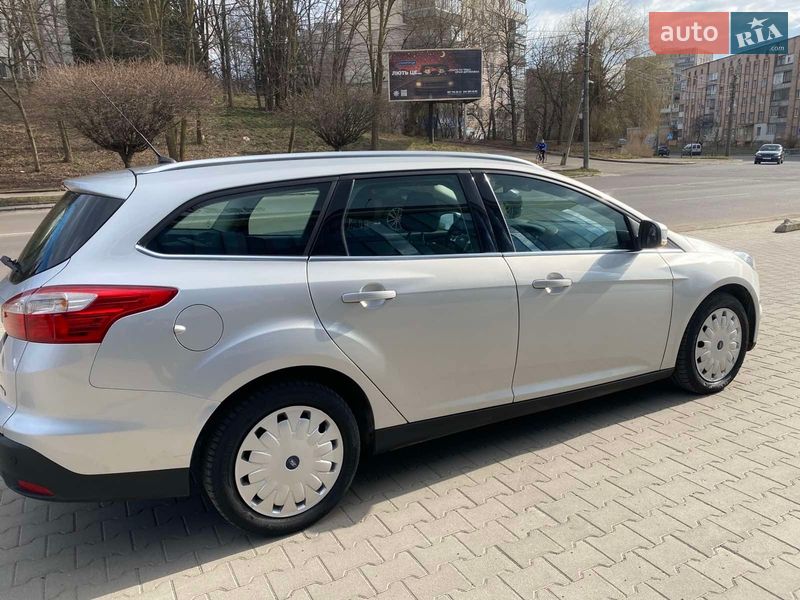 Универсал Ford Focus 2013 в Ровно