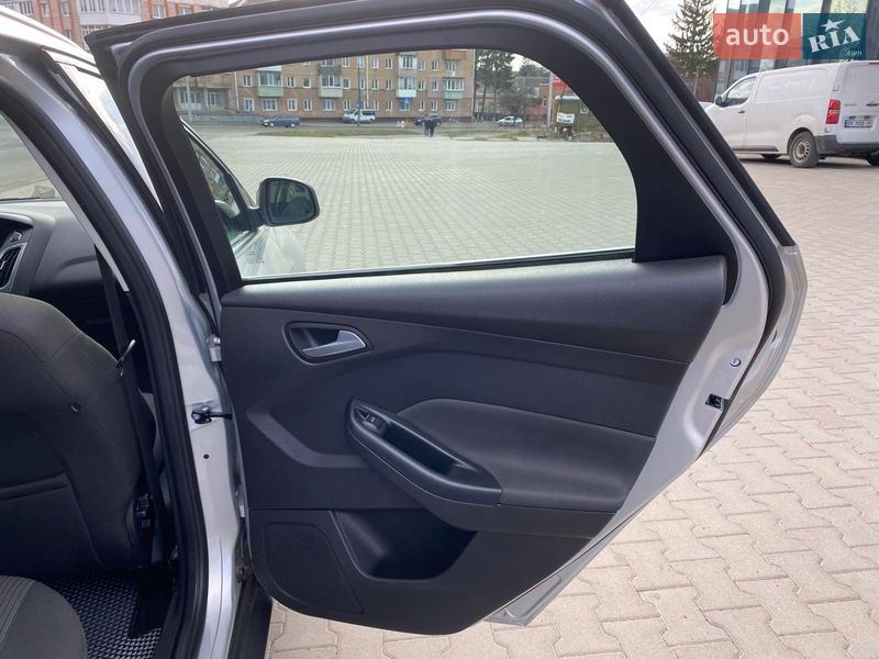 Универсал Ford Focus 2013 в Ровно