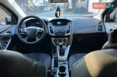 Хэтчбек Ford Focus 2014 в Черкассах