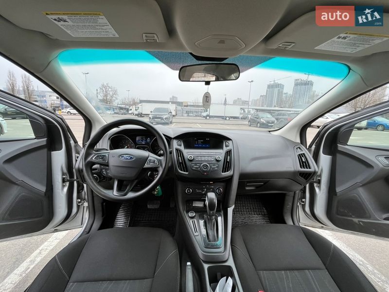 Седан Ford Focus 2017 в Киеве