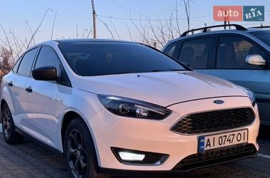 Седан Ford Focus 2016 в Остер