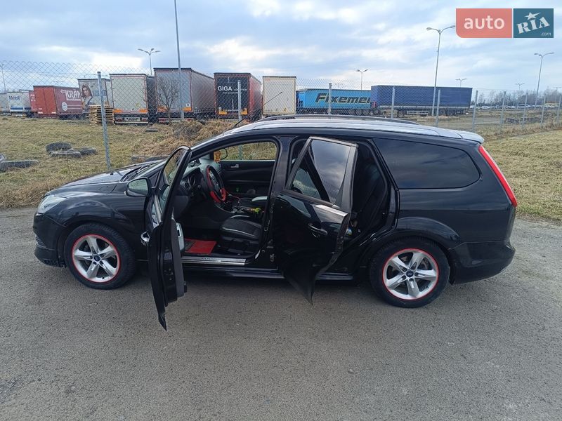 Универсал Ford Focus 2010 в Львове