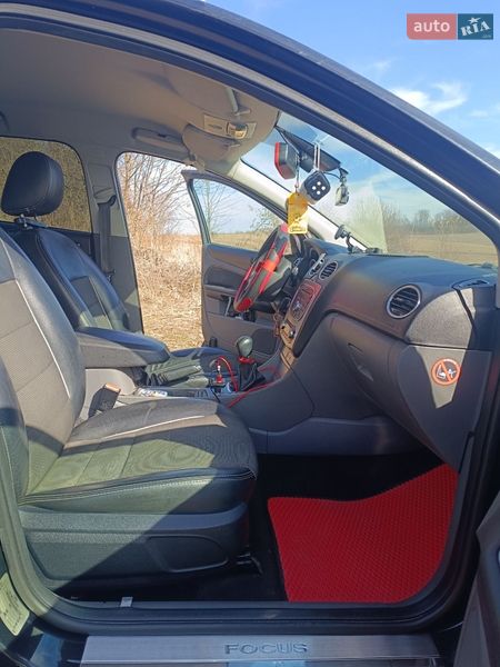 Универсал Ford Focus 2010 в Львове