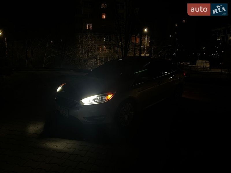 Седан Ford Focus 2018 в Черновцах