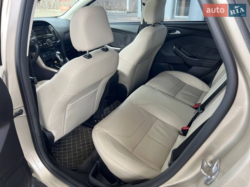 Седан Ford Focus 2018 в Черновцах