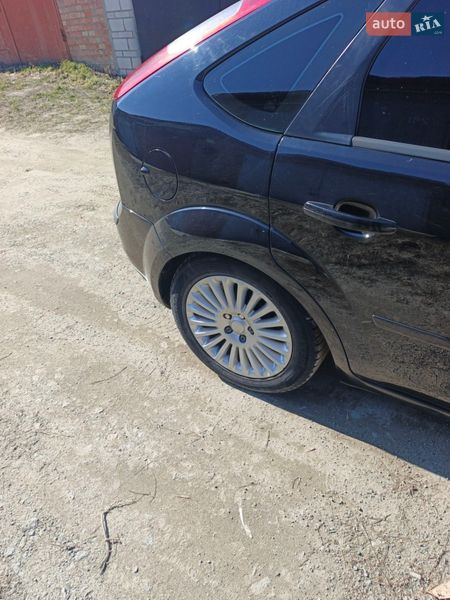 Хэтчбек Ford Focus 2007 в Киеве