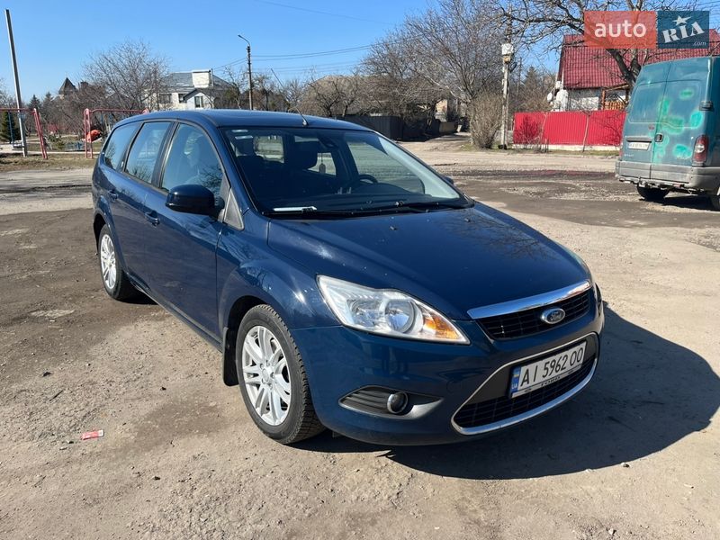 Ford Focus 2010 Ford Focus 2010