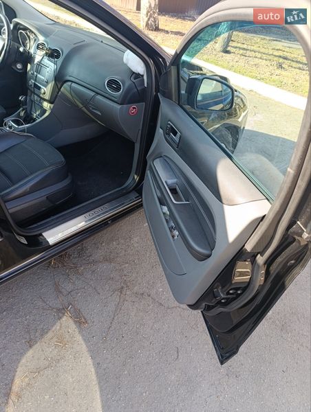 Универсал Ford Focus 2008 в Згуровке