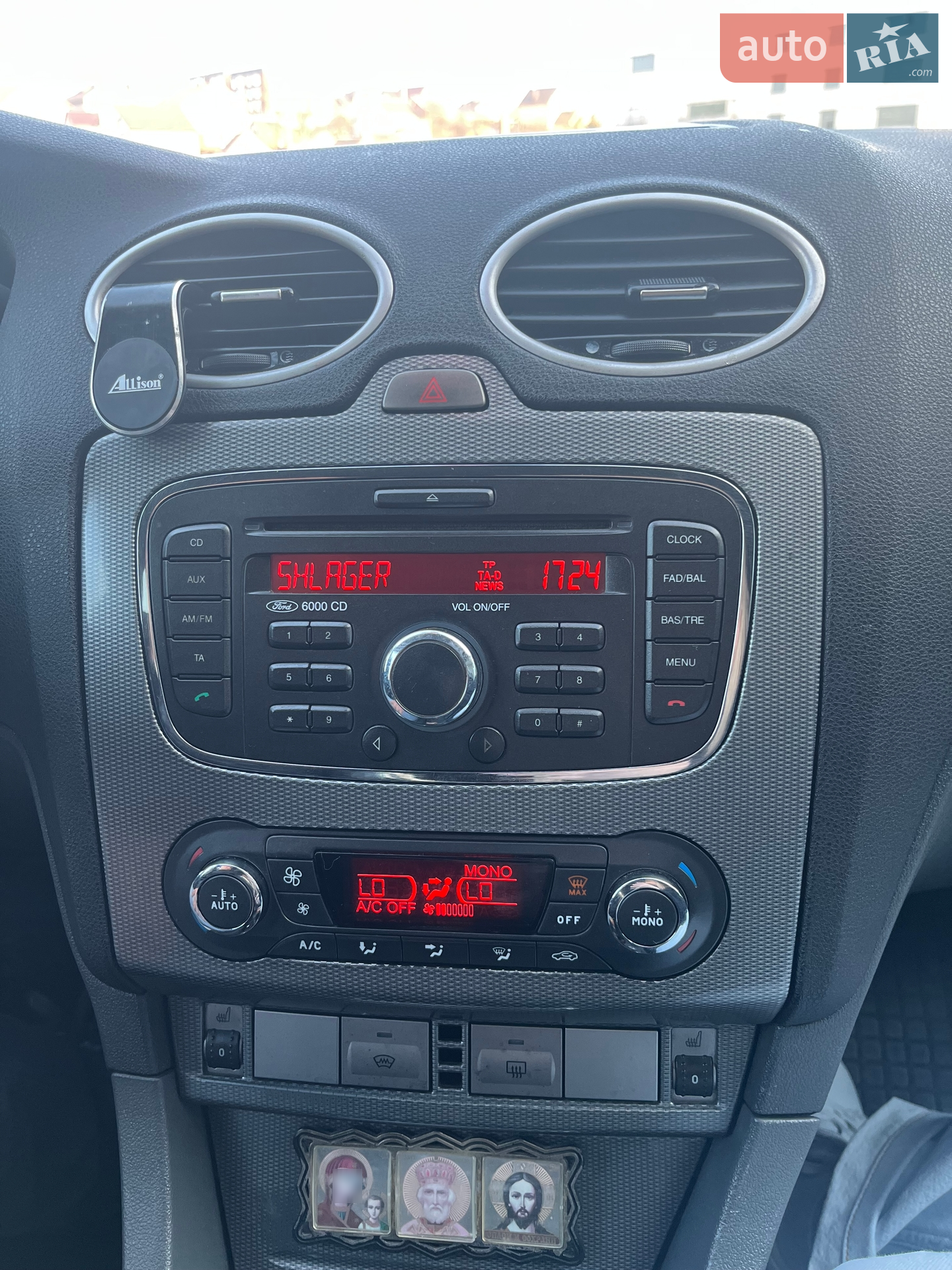2010 Ford Focus - мініатюра 17