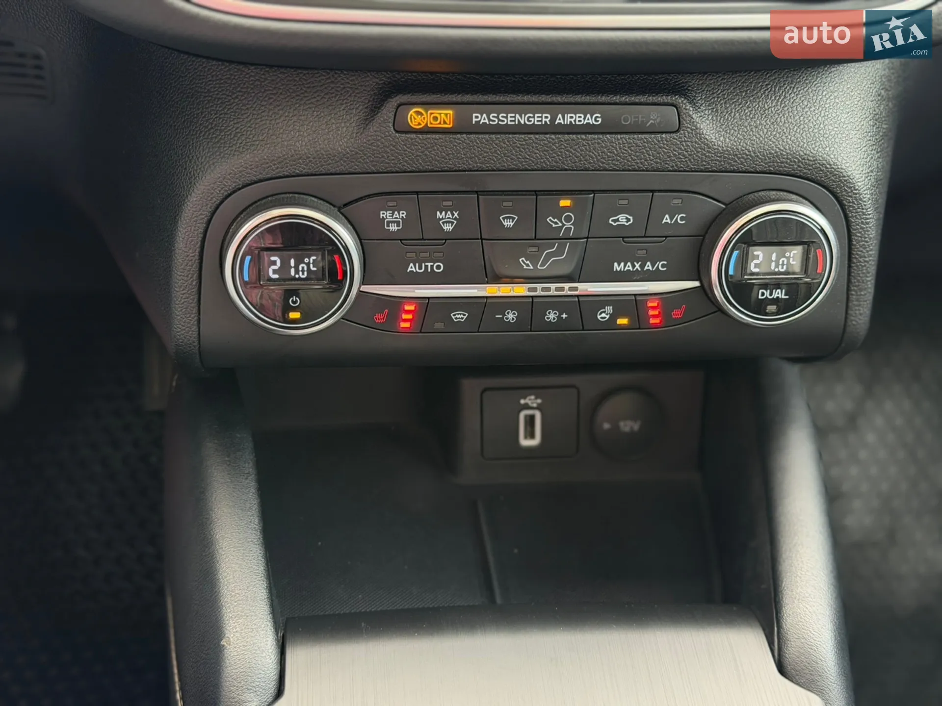 2019 Ford Focus - мініатюра 43