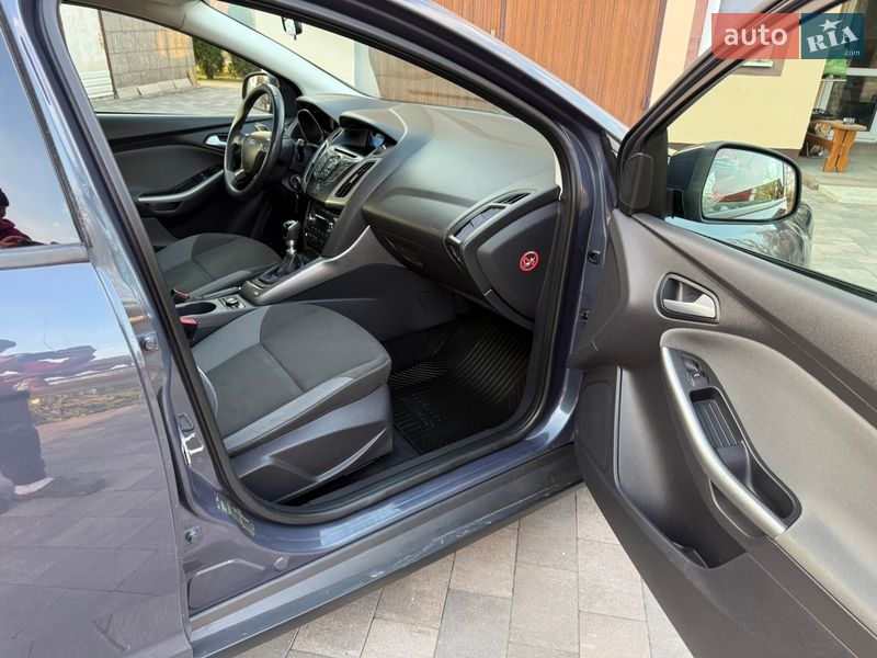 Хетчбек Ford Focus 2011 в Калуші