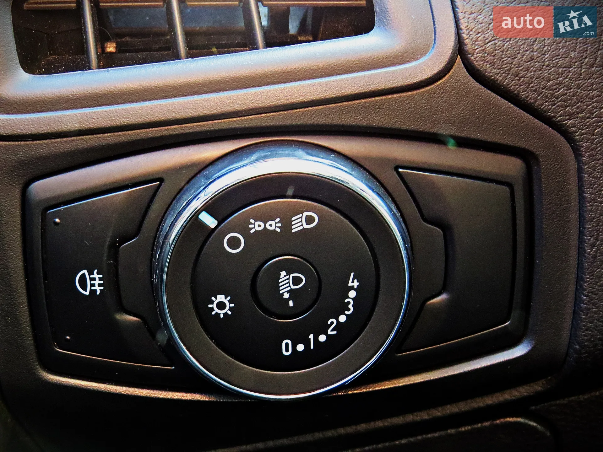 2013 Ford Focus - мініатюра 10