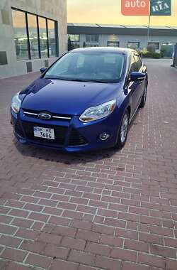 Седан Ford Focus 2012 в Сарнах