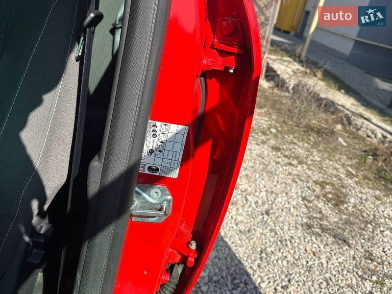 Хэтчбек Ford Focus 2014 в Харькове фото 11 Хэтчбек Ford Focus 2014 в Харькове