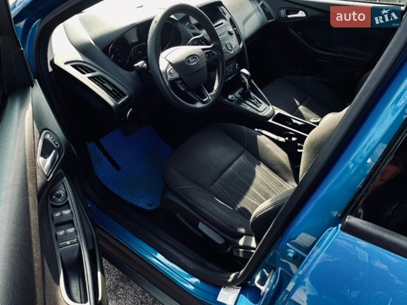 Седан Ford Focus 2016 в Смілі