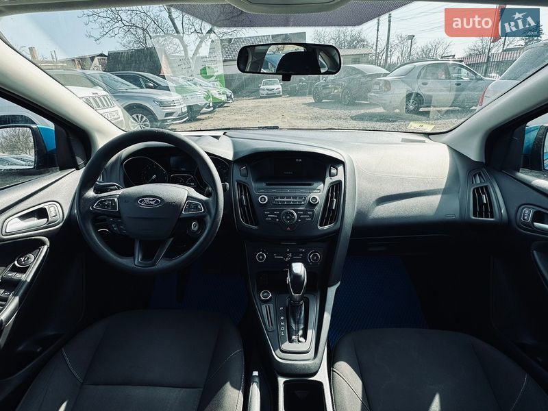 Седан Ford Focus 2016 в Смілі