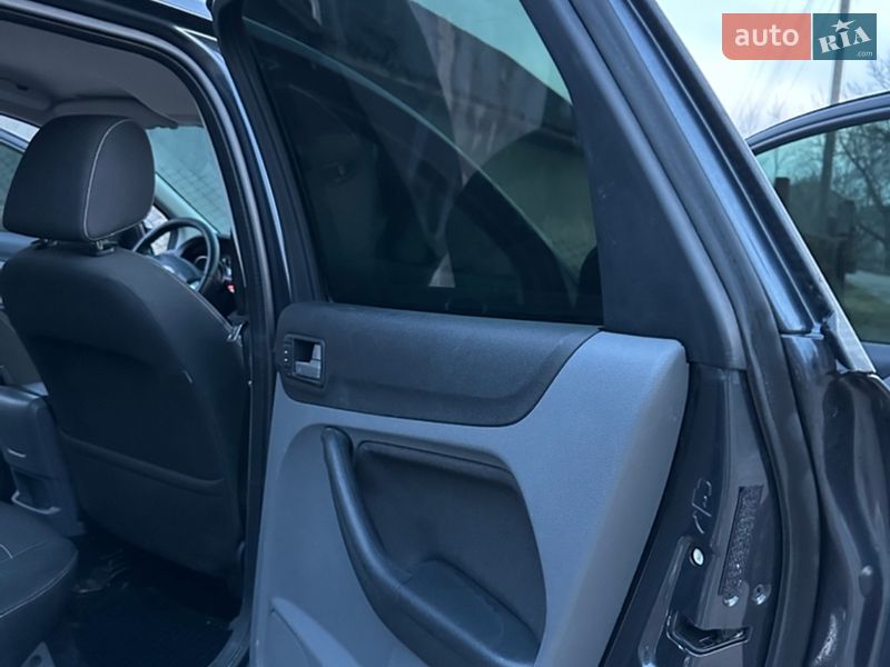 Универсал Ford Focus 2008 в Шумске