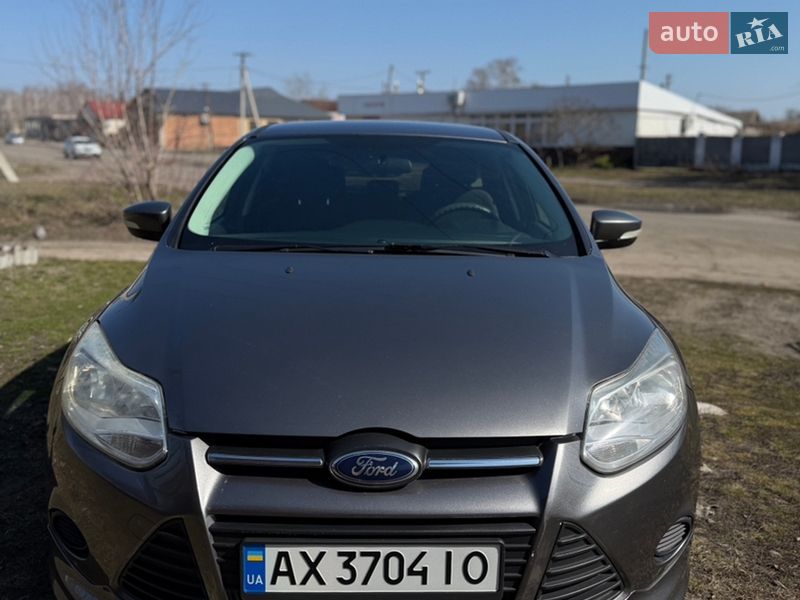 Хэтчбек Ford Focus 2014 в Харькове