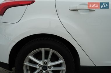 Хэтчбек Ford Focus 2018 в Черновцах