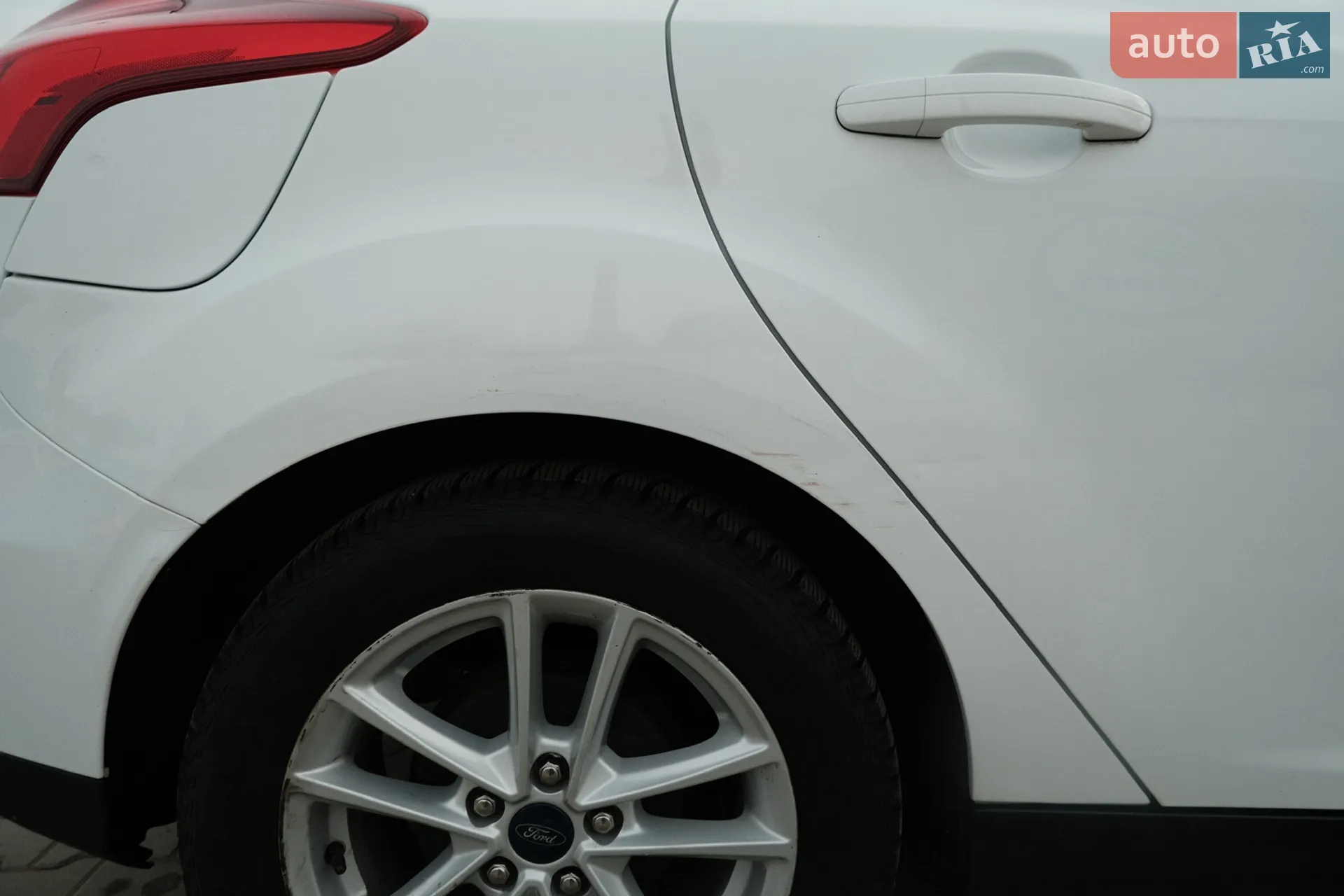 2018 Ford Focus - мініатюра 18
