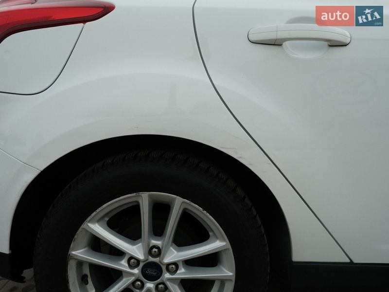 Хэтчбек Ford Focus 2018 в Черновцах