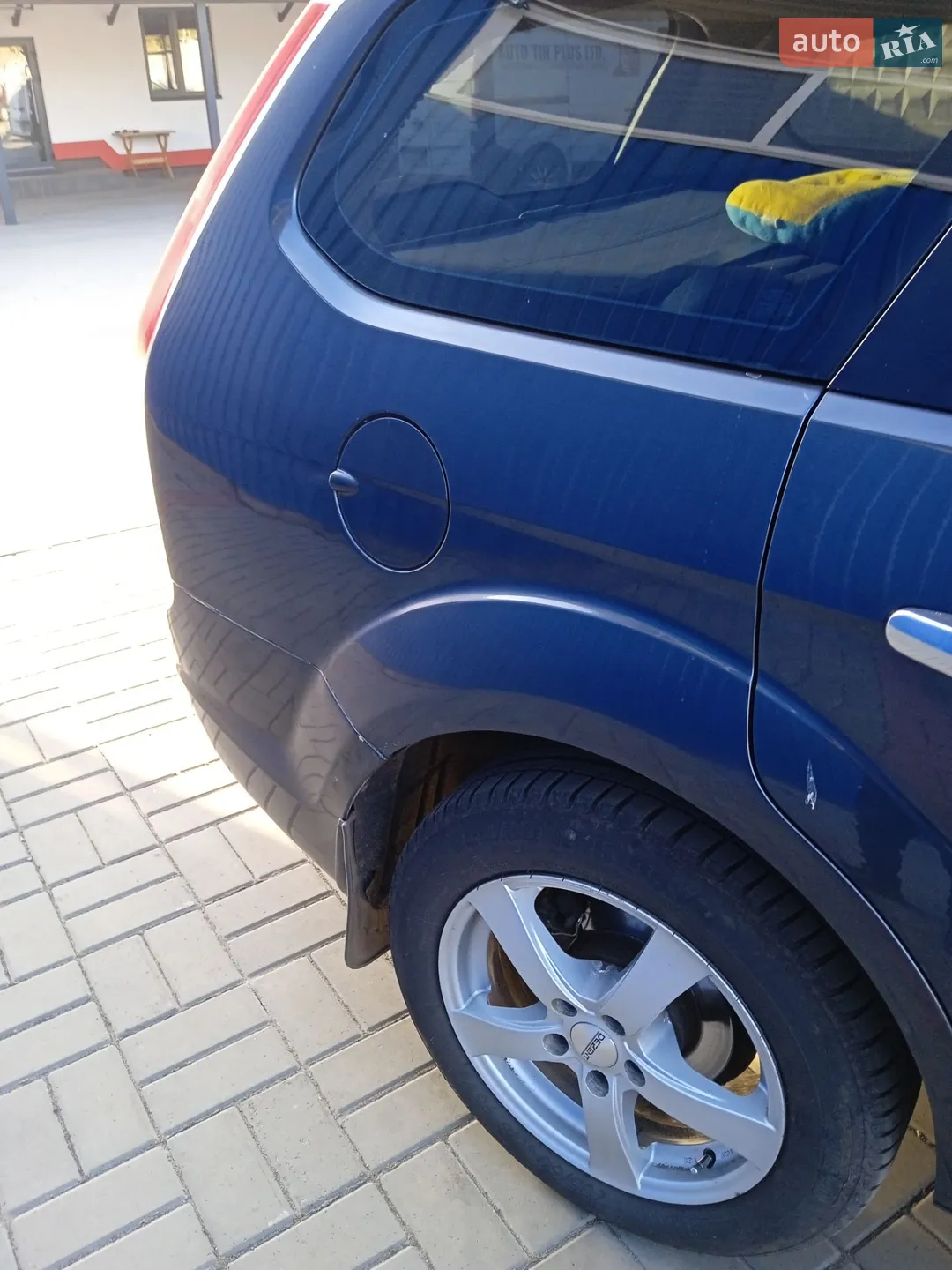 2010 Ford Focus - мініатюра 4
