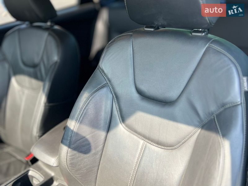 Седан Ford Focus 2015 в Тернополі фото 12 Седан Ford Focus 2015 в Тернополі