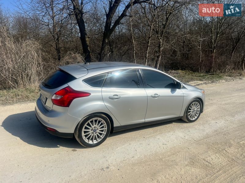 Хетчбек Ford Focus 2011 в Львові