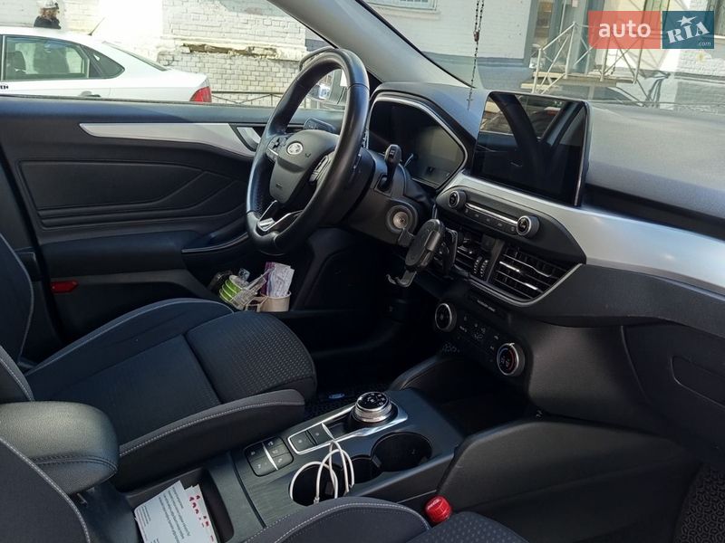 Универсал Ford Focus 2018 в Киеве фото 14 Универсал Ford Focus 2018 в Киеве