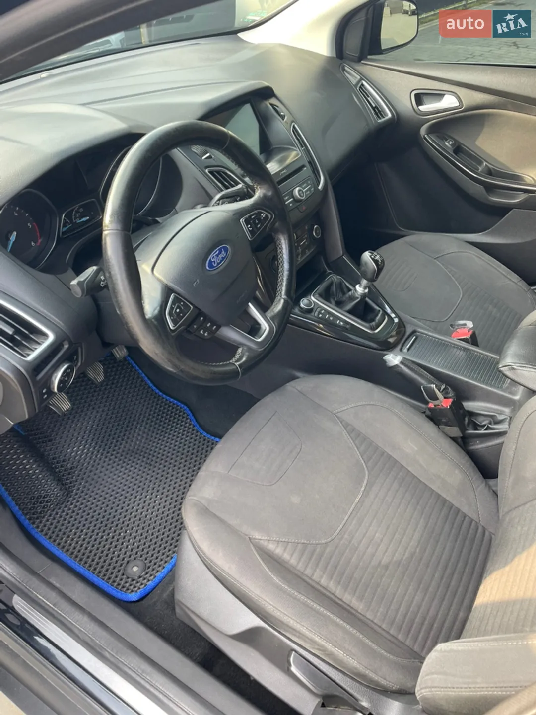 2016 Ford Focus - мініатюра 9